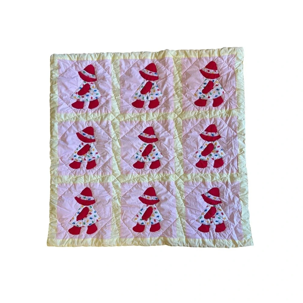 Vintage Sunbonnet Sue Baby Quilt Handmade Pink Yellow Red Elephant Print 42x41